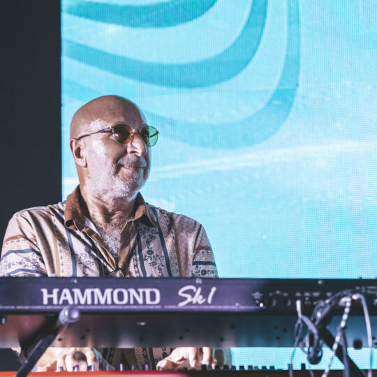 https://marte.art.br/marte/wp-content/uploads/2025/04/2493_SEXTA_JAZZ_RAY_CHARLES_190425_WEB-540x540.jpg