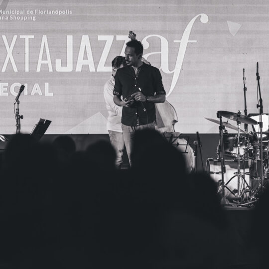 https://marte.art.br/marte/wp-content/uploads/2025/04/290325_SEXTA_JAZZ_2025_TOOTSTIELEMAN_WEB_101-540x540.jpg