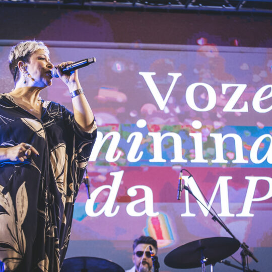 https://marte.art.br/marte/wp-content/uploads/2025/04/310325_LUIZ_MEIRA_VOZES_FEMININAS_MPB_WEB_222-540x540.jpg
