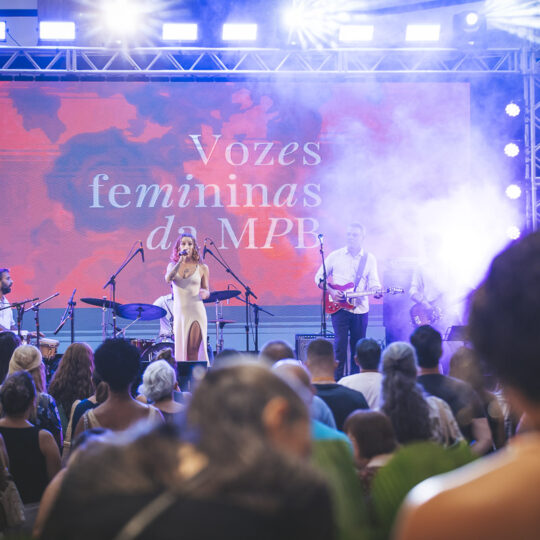 https://marte.art.br/marte/wp-content/uploads/2025/04/310325_LUIZ_MEIRA_VOZES_FEMININAS_MPB_WEB_66-540x540.jpg