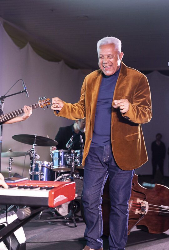 https://marte.art.br/marte/wp-content/uploads/2025/06/4831_SEXTA_JAZZ_DJAVAN240525_WEB-540x800.jpg